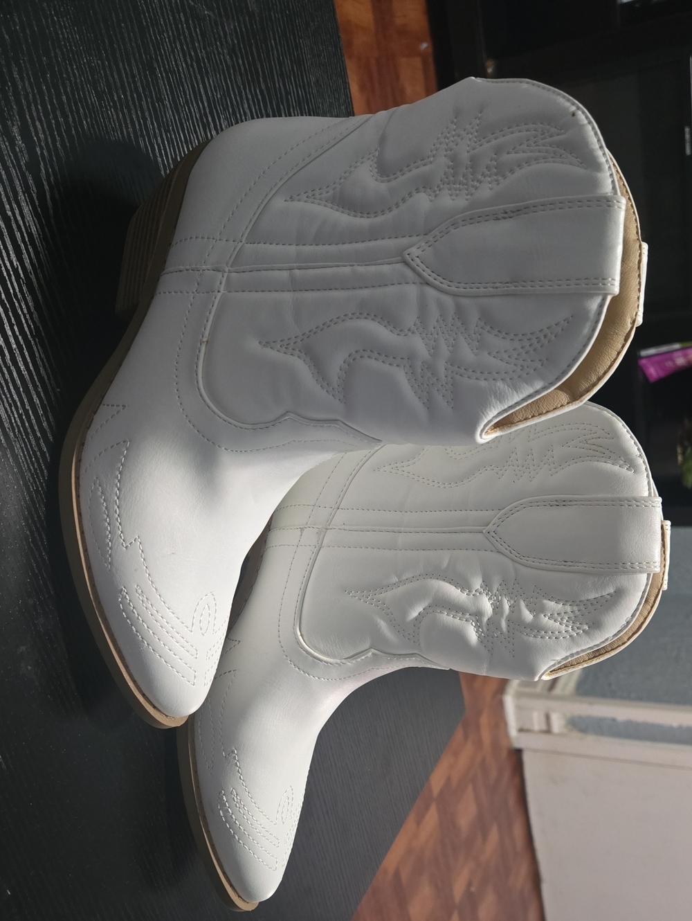 White Western-Style Women's Ankle Boots